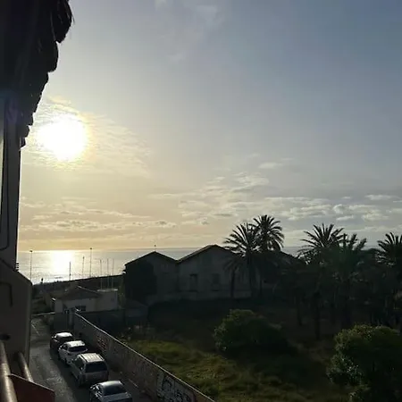 Апартаменты Capitan Vista Al Mar